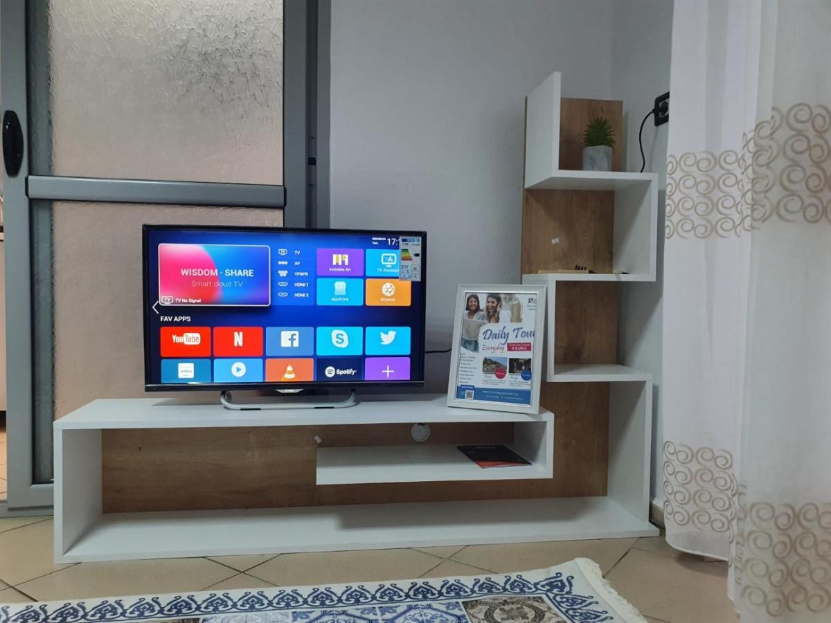 New# Bright Apartment-Tirana City Center ภายนอก รูปภาพ