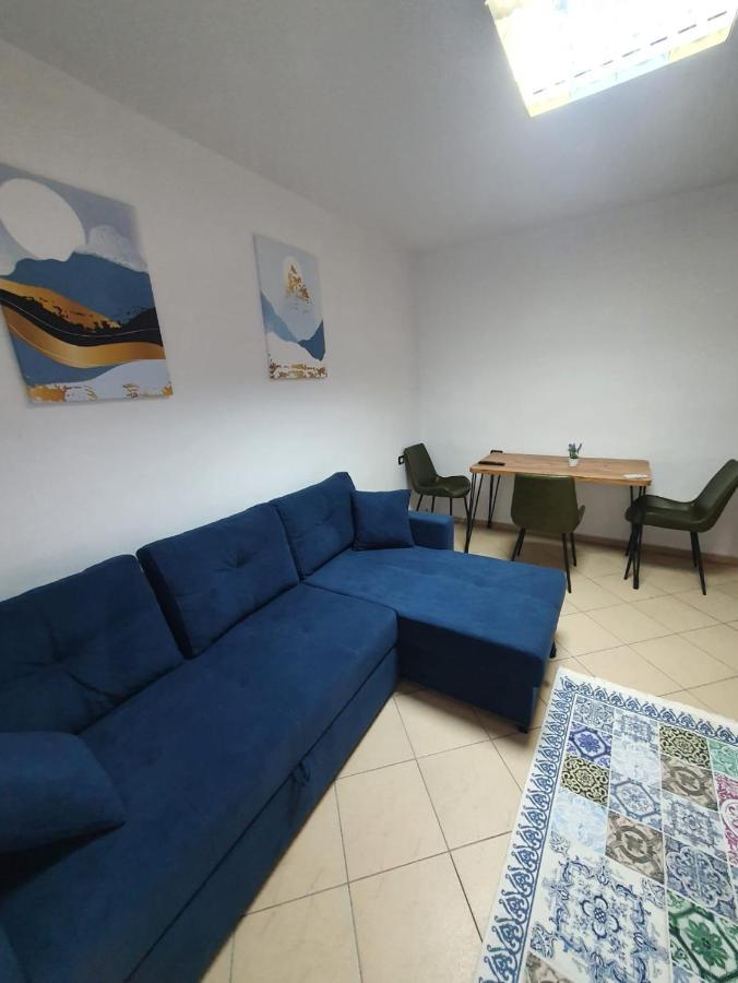 New# Bright Apartment-Tirana City Center ภายนอก รูปภาพ